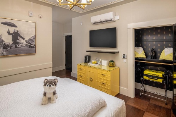 Staypineapple, An Elegant Hotel, Union Square image 9